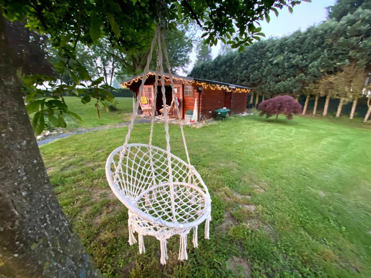 Le Chateau De Frankie Spas-Saunas Grand-Reng Exterior photo