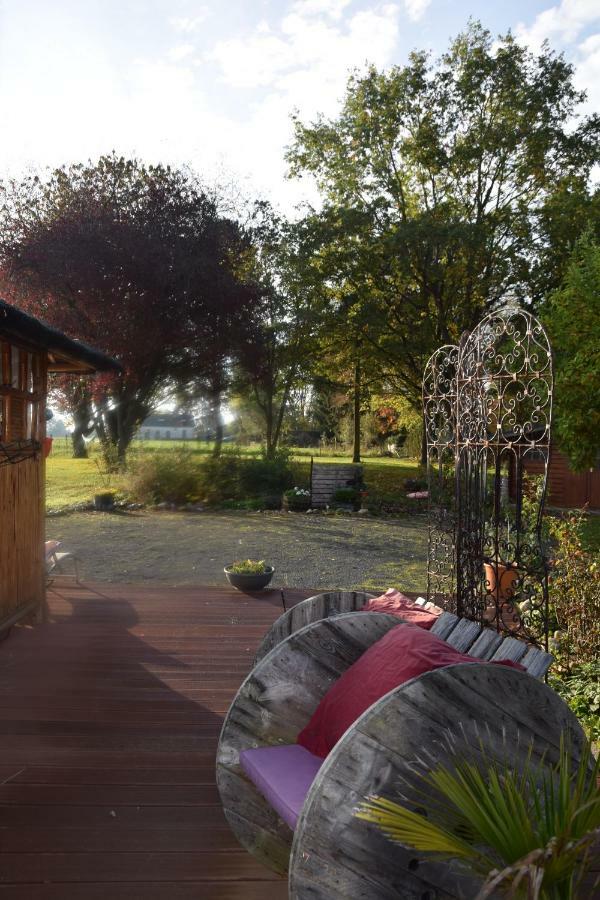 Le Chateau De Frankie Spas-Saunas Grand-Reng Exterior photo